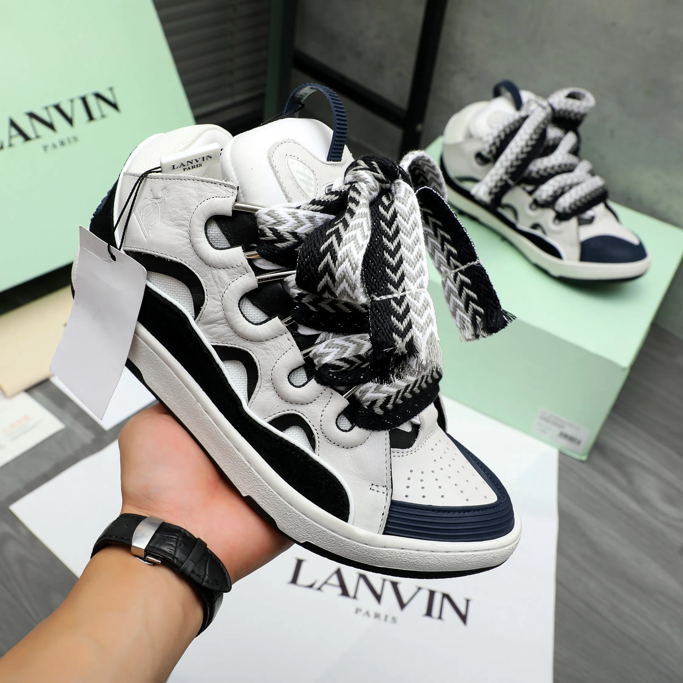 Men's shoes 💰740 [Lanvin] Lanvin high-end quality original couple's casual shoes - Upper: imported cowhide leather splicing breathable mesh - Inner lining: Lycra elastic lining - Outsole: original rubber outsole - Super high quality control·Fine workmanship: highlighted (high-end·luxury·grade) -Size: 36-45 (45 can be customized)